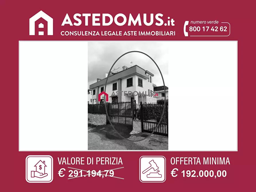 Immagine 1 di Villa in vendita  283 a Giugliano In Campania