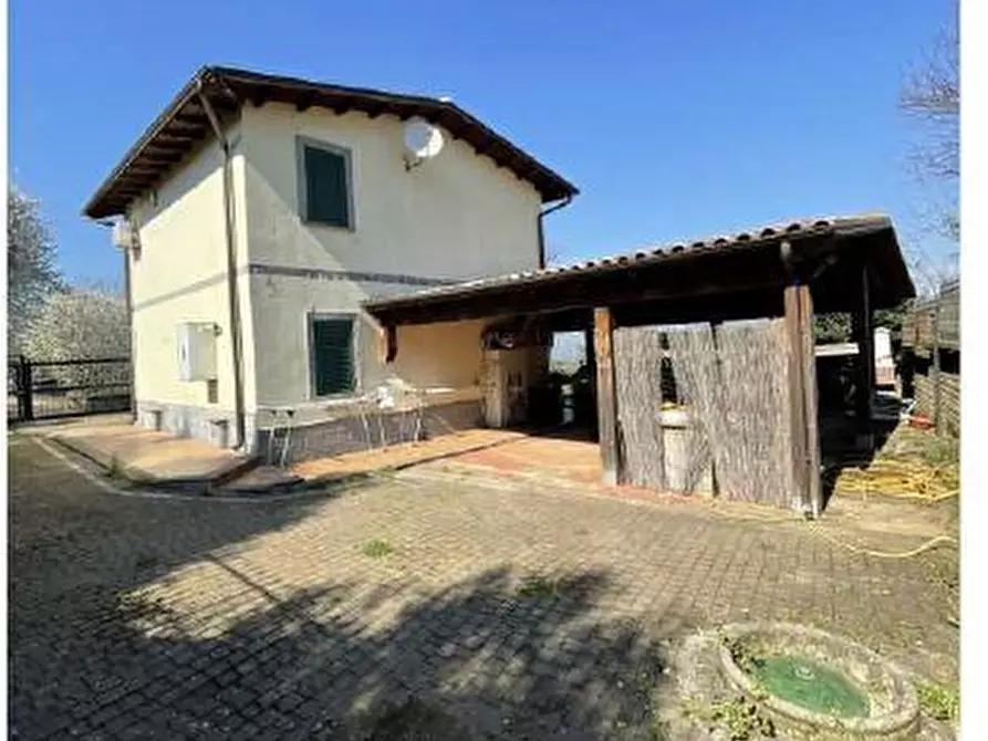 Immagine 2 di Villa in vendita  108 a Montecompatri