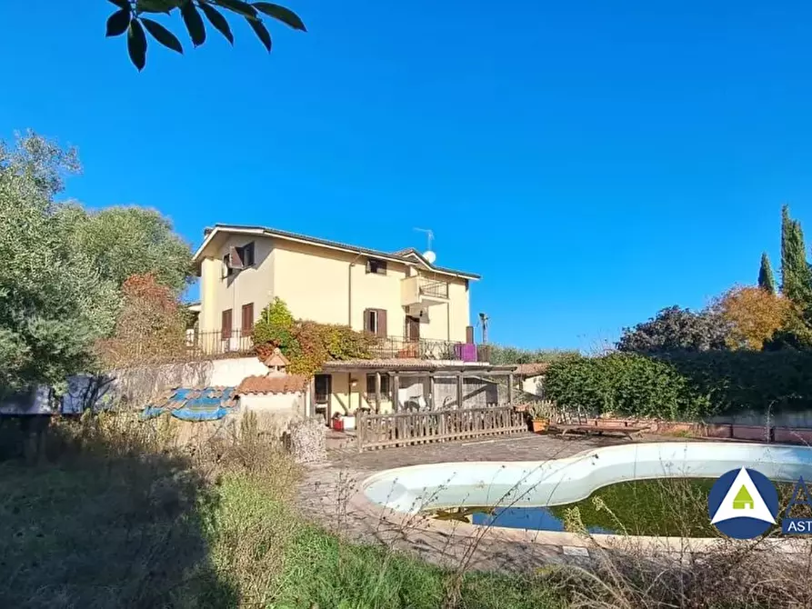 Immagine 1 di Villa in vendita  snc a Fiano Romano