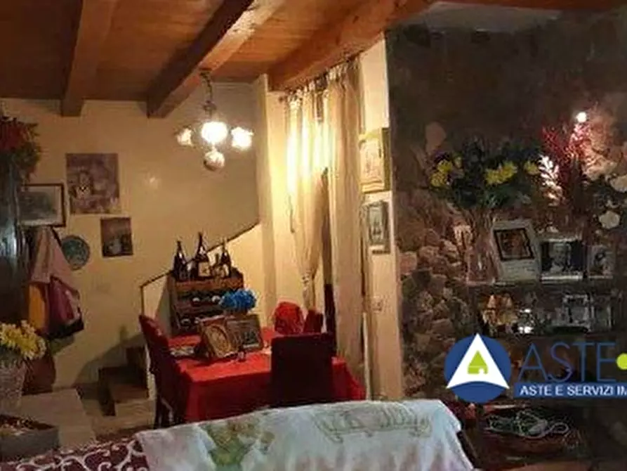 Immagine 7 di Villa in vendita  2 a Viterbo