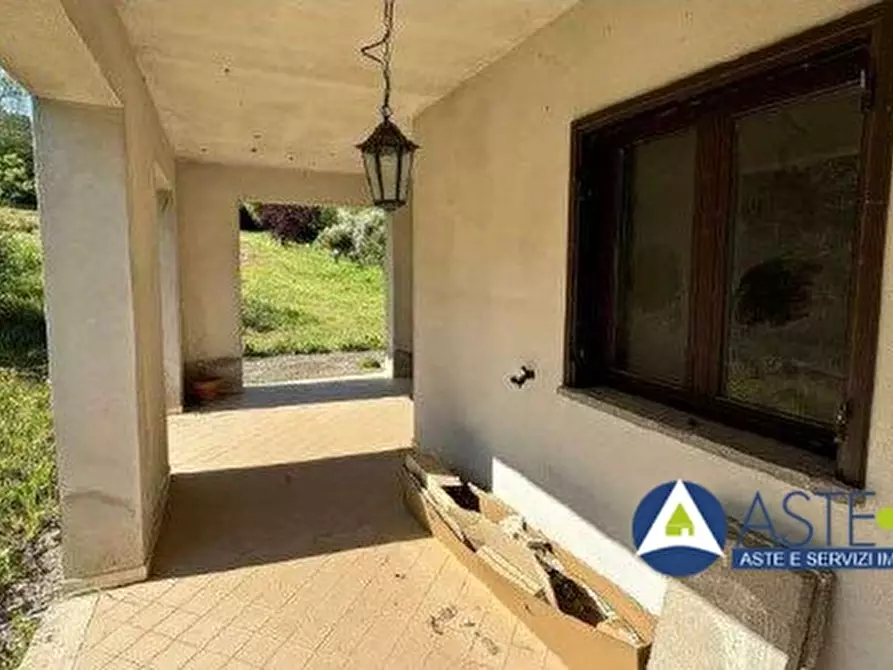 Immagine 7 di Villa in vendita  a Soriano Nel Cimino