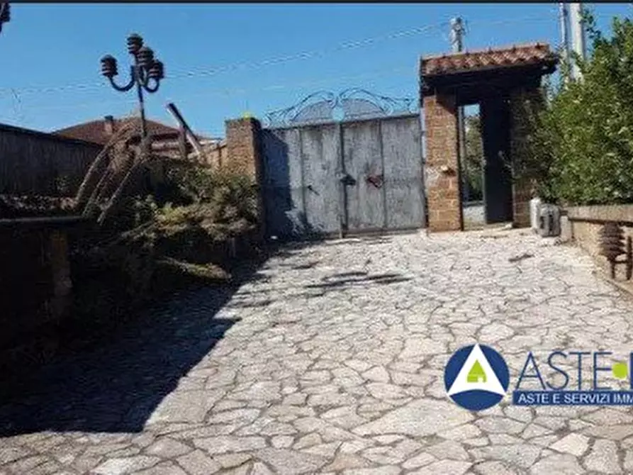 Immagine 7 di Villa in vendita  a Fabrica Di Roma