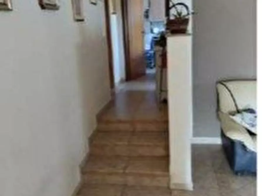 Immagine 7 di Villa in vendita  a Viterbo