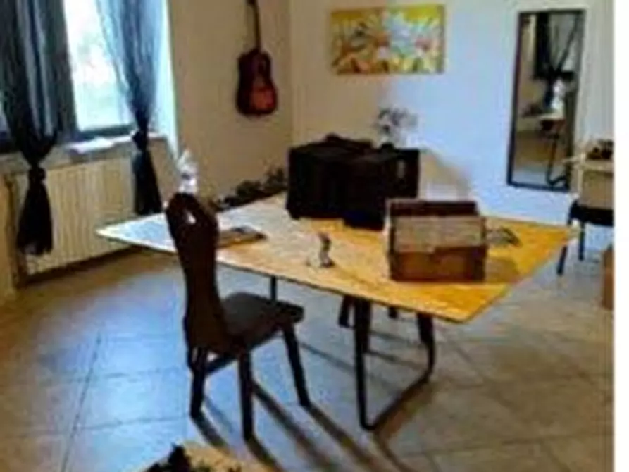 Immagine 4 di Villa in vendita  a Viterbo