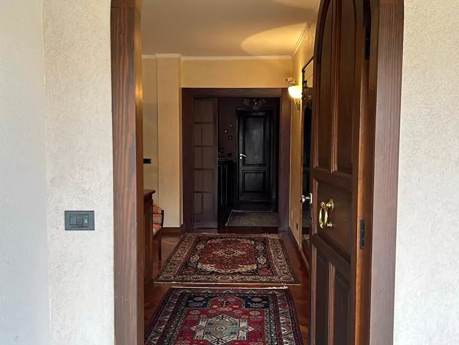 Immagine 4 di Villa in vendita  10 a Bruino