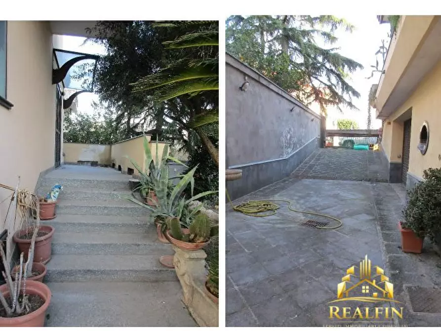 Immagine 9 di Villa in vendita  a Casalnuovo Di Napoli