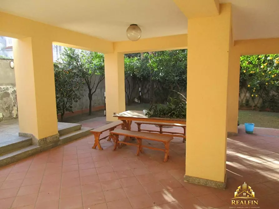 Immagine 10 di Villa in vendita  a Casalnuovo Di Napoli