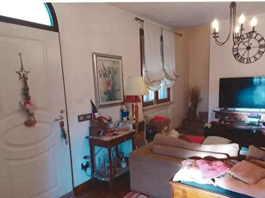 Immagine 7 di Villa in vendita  117 a Albenga