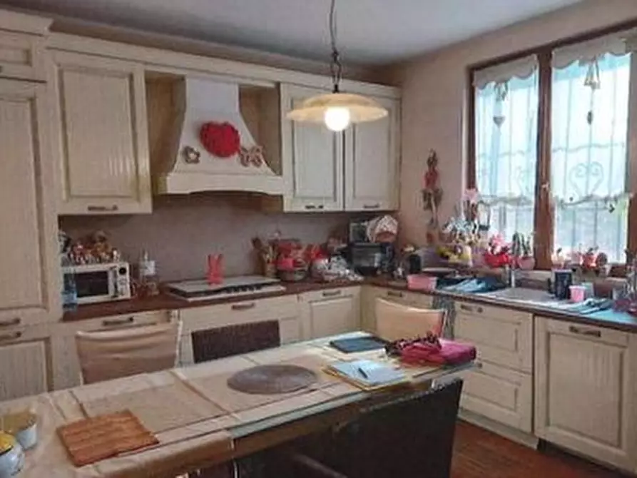 Immagine 8 di Villa in vendita  117 a Albenga