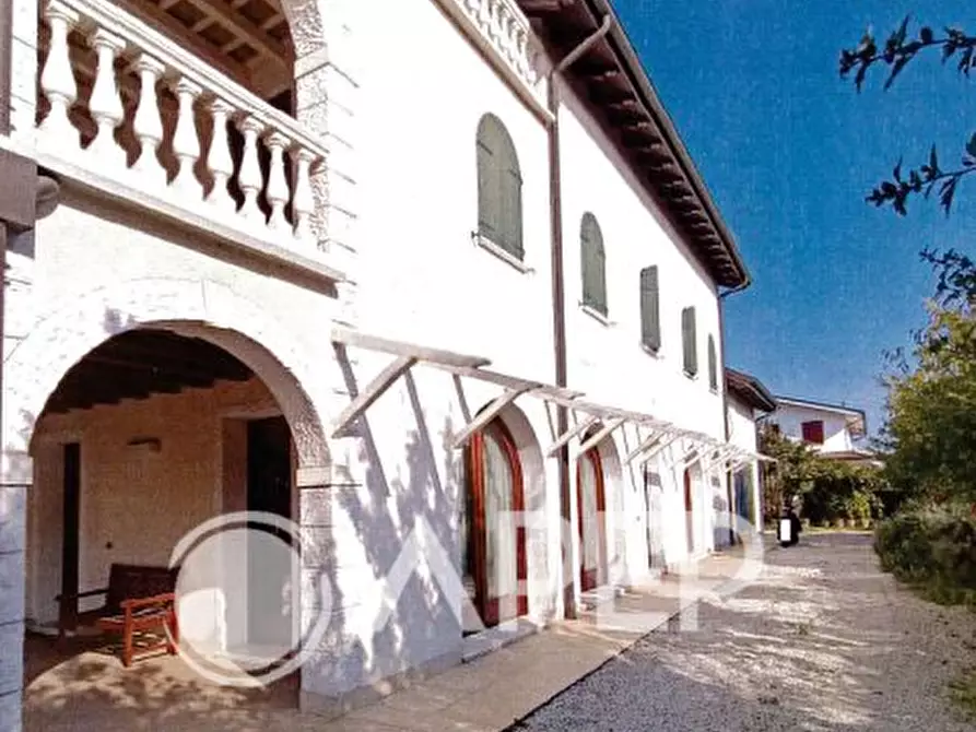 Immagine 1 di Villa in vendita  46/A a Albignasego