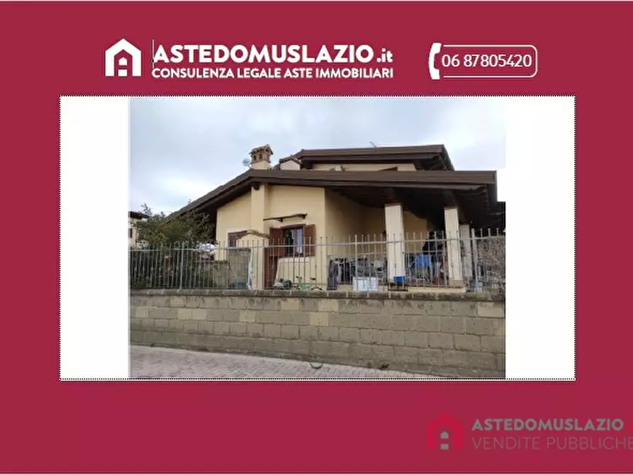 Immagine 1 di Villa in vendita  18 a Ladispoli