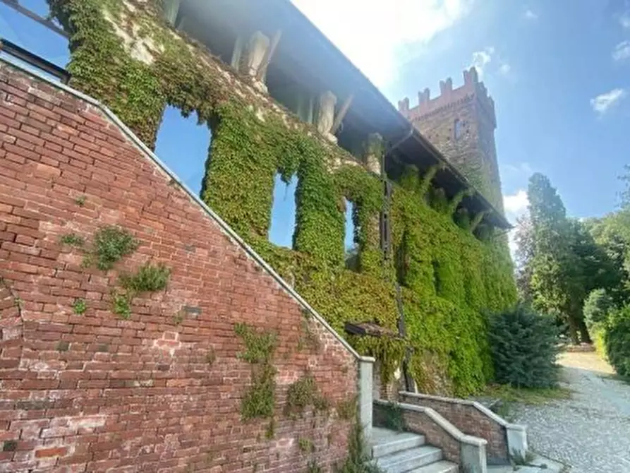 Immagine 2 di Villa in vendita  10 a Piossasco