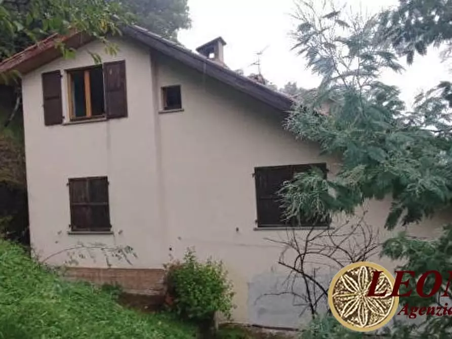 Immagine 4 di Villa in vendita  2 a Pontremoli
