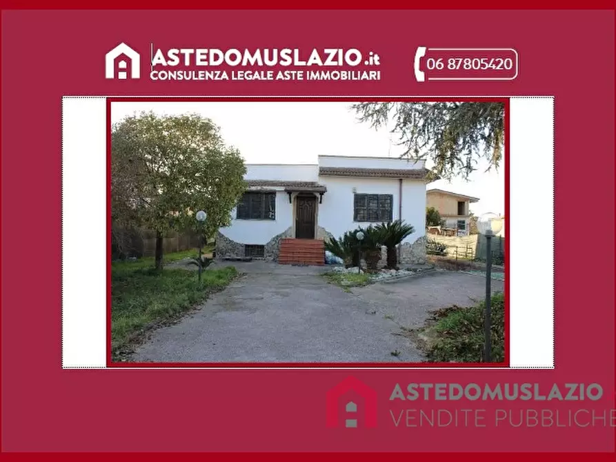 Immagine 1 di Villa in vendita  33 a Latina