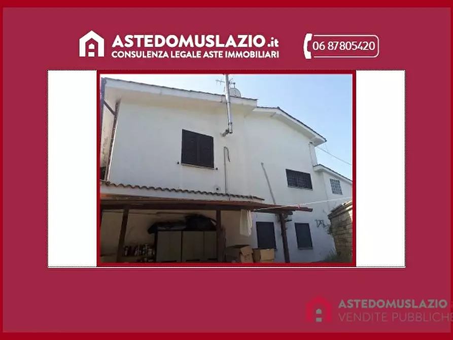 Immagine 1 di Villa in vendita  93 a Fiumicino