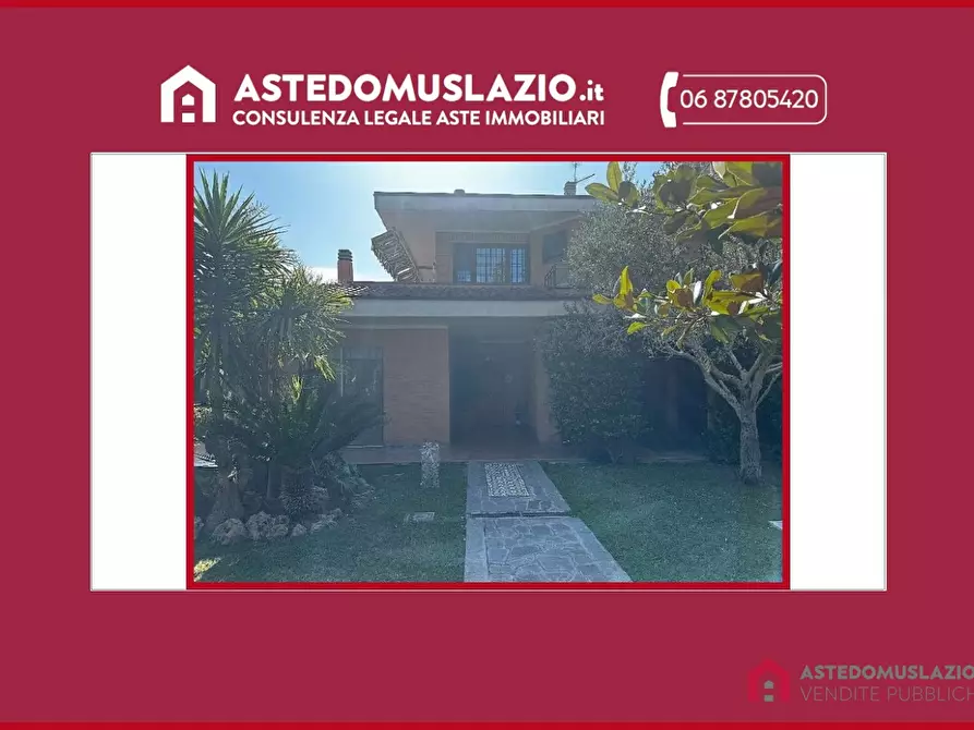 Immagine 1 di Villa in vendita  82 a Roma