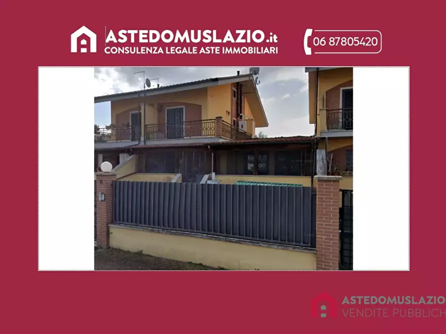 Immagine 1 di Villa in vendita  14 a Roma