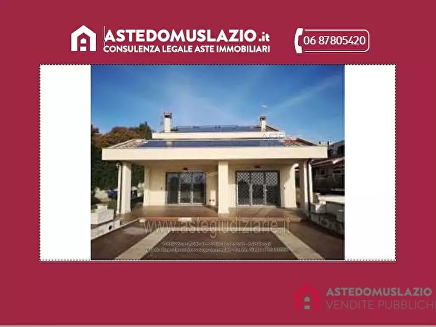 Immagine 1 di Villa in vendita  5 a Guidonia Montecelio
