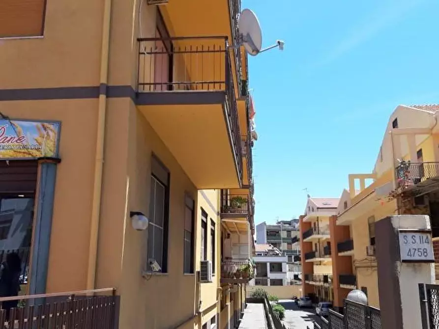 Immagine 3 di Appartamento in vendita  a Messina