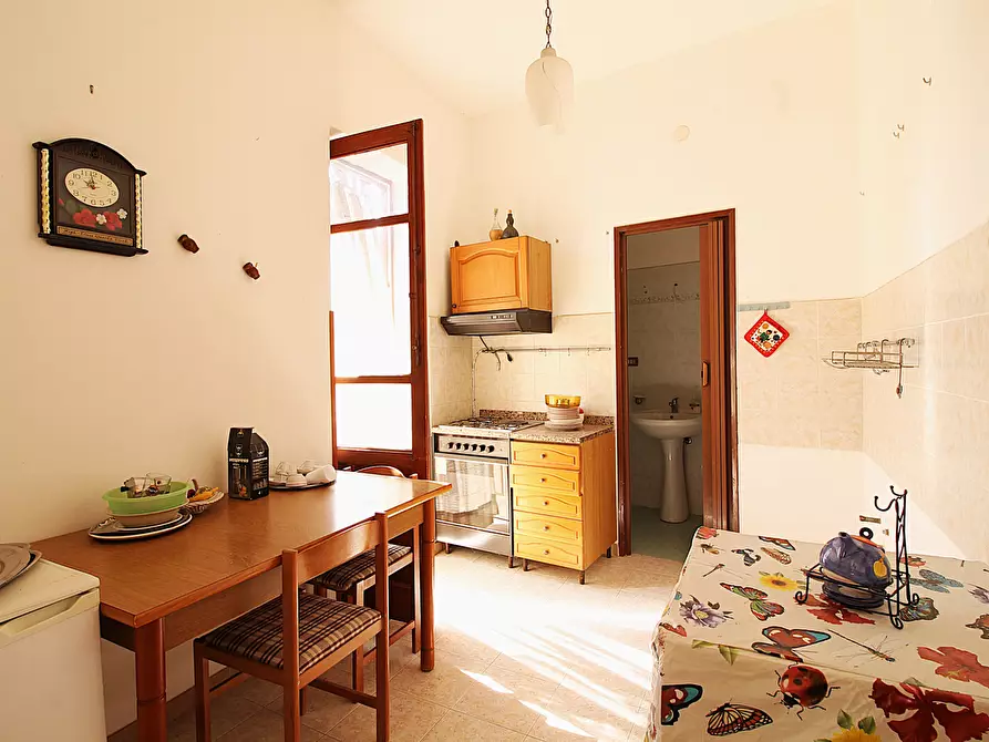 Immagine 1 di Appartamento in vendita  a Bagheria