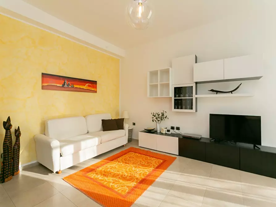 Appartamento in affitto in Via Fratelli C. e G. Antona Traversi a Milano