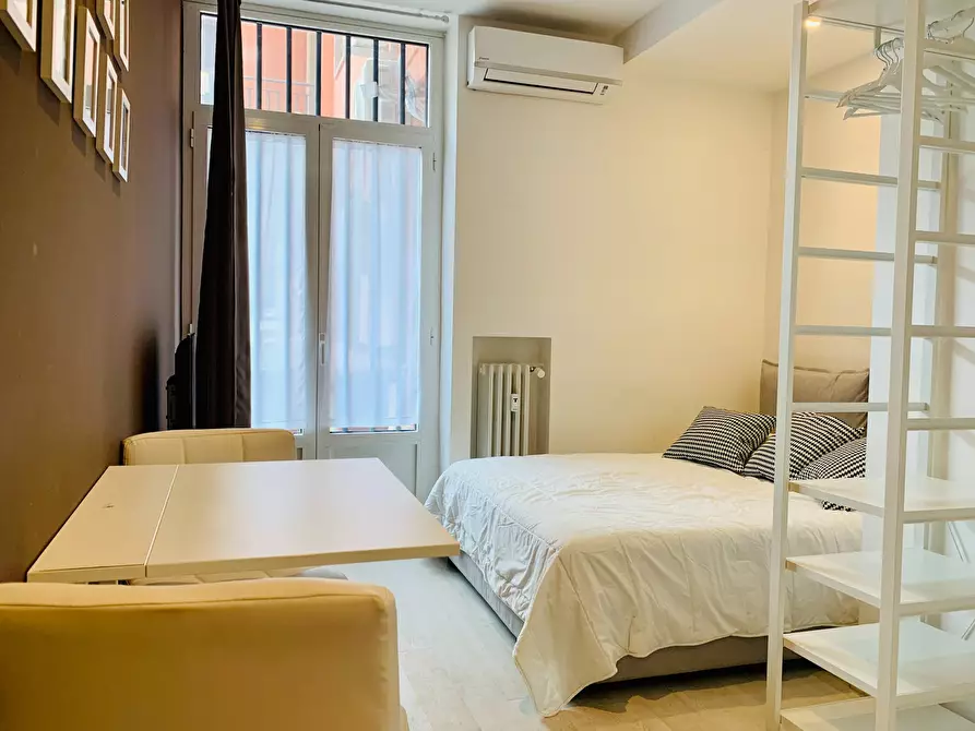Appartamento in affitto in Via Stromboli a Milano