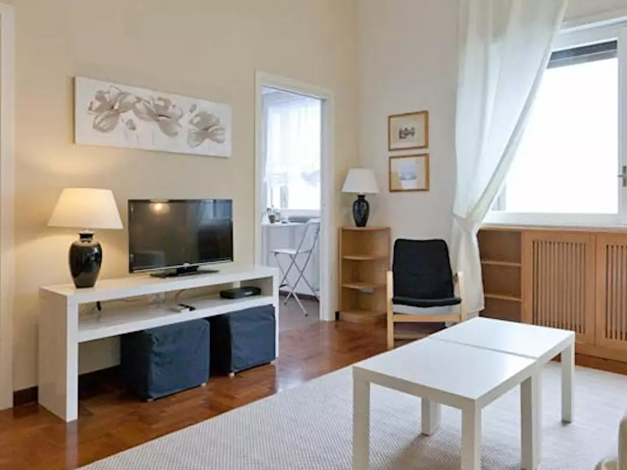 Appartamento in affitto in Via Druso a Roma