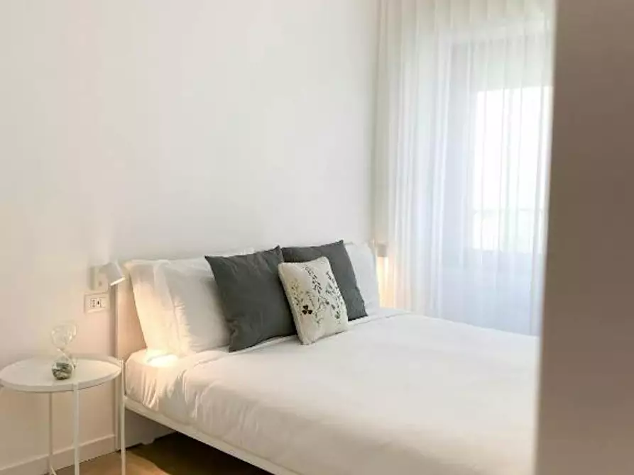 Appartamento in affitto in Via Pavia a Milano