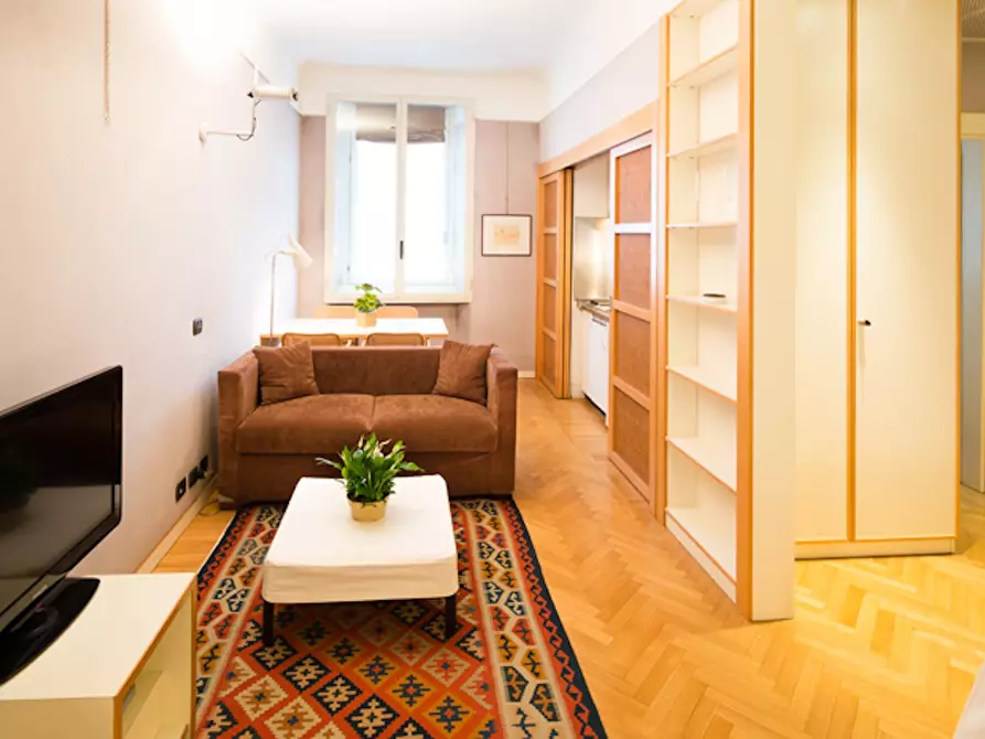 Appartamento in affitto in Via Borgonuovo a Milano