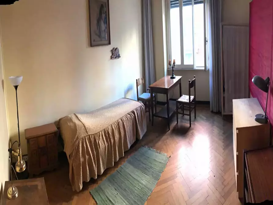 Camera in affitto in Via Fratelli Ruspoli a Roma