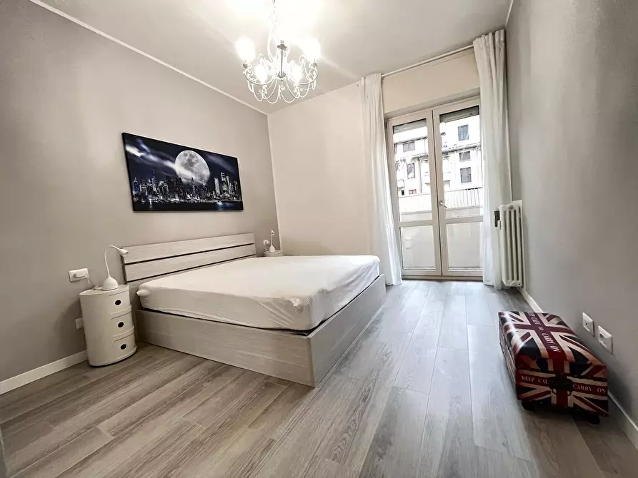 Appartamento in affitto in Via Antonio Bazzini a Milano
