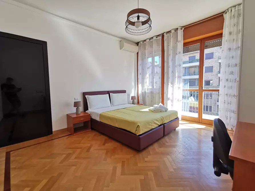 Appartamento in affitto in Via Giovan Battista Pergolesi a Milano