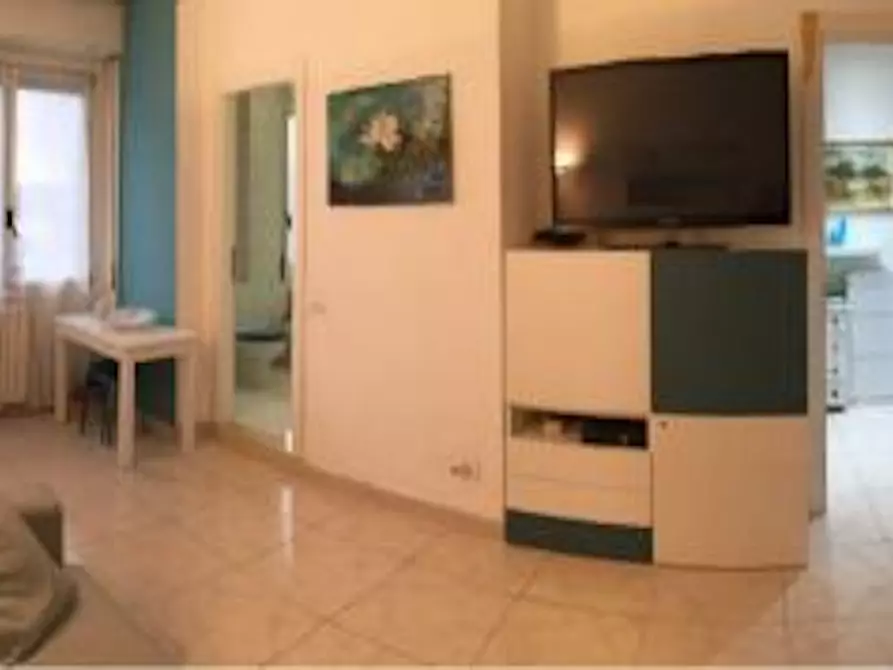 Appartamento in affitto in Via Pelizza da Volpedo a Cinisello Balsamo