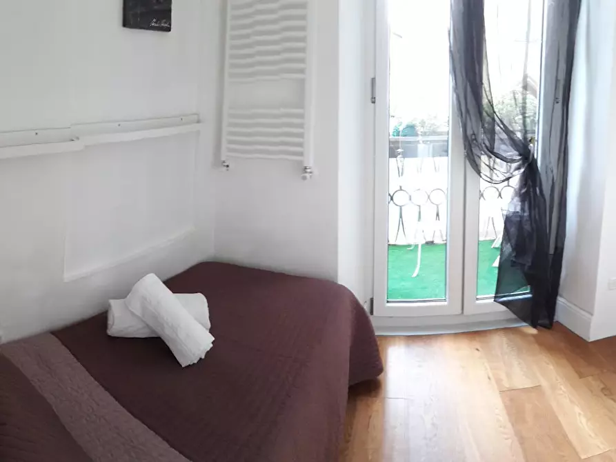 Immagine 1 di Camera in affitto  in Via di Santa Lucia a Firenze