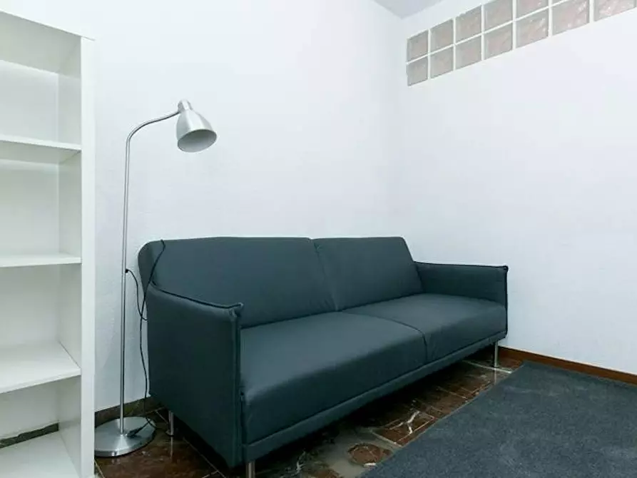Immagine 8 di Camera in affitto  in Calle Pedro Antonio de Alarcón a Granada