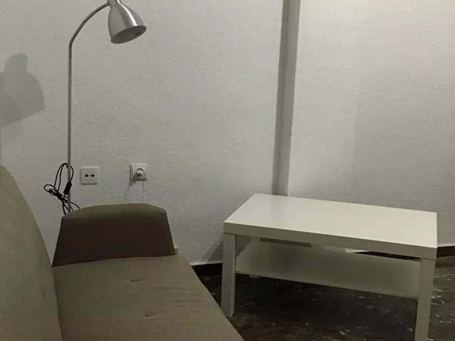 Immagine 3 di Camera in affitto  in Calle Pedro Antonio de Alarcón a Granada