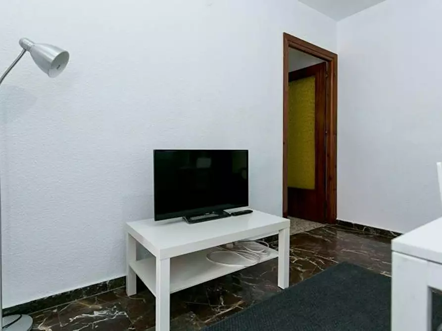 Immagine 2 di Camera in affitto  in Calle Pedro Antonio de Alarcón a Granada