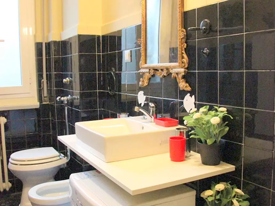 Immagine 6 di Camera condivisa in affitto  in Via Stendhal a Milano