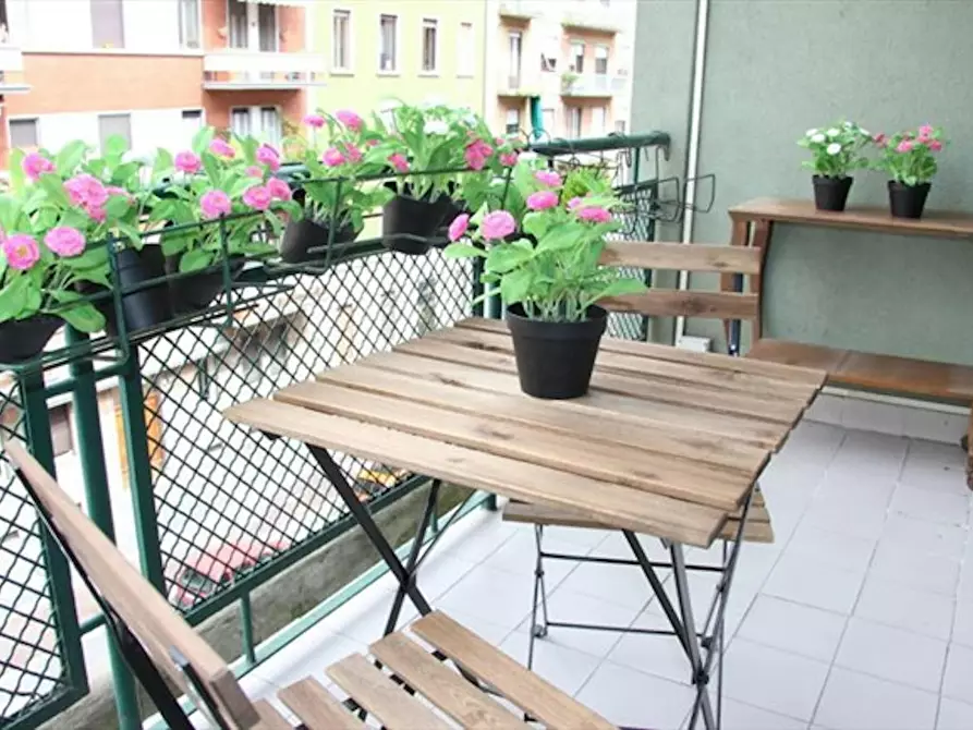 Immagine 5 di Camera in affitto  in Via Stendhal a Milano