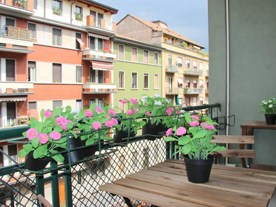 Immagine 8 di Camera in affitto  in Via Stendhal a Milano