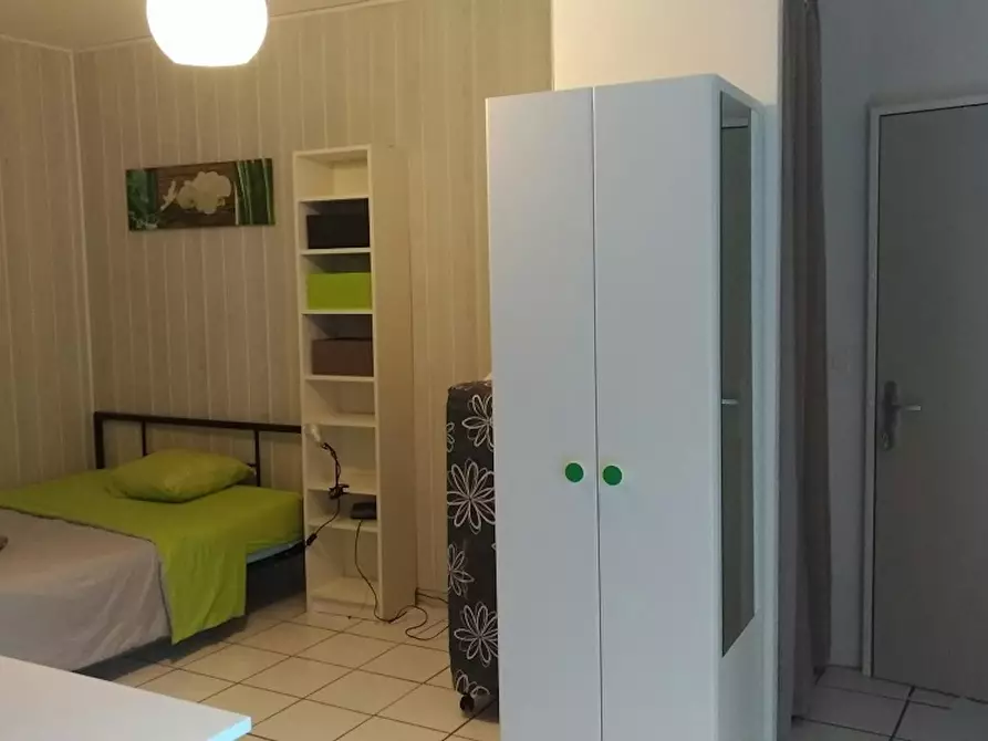 Immagine 3 di Appartamento in affitto  in Rue Mazagran a Bordeaux