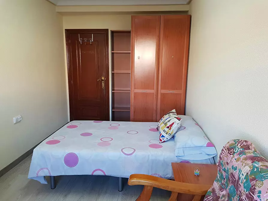 Immagine 4 di Camera in affitto  in Calle Asturias a Salamanca