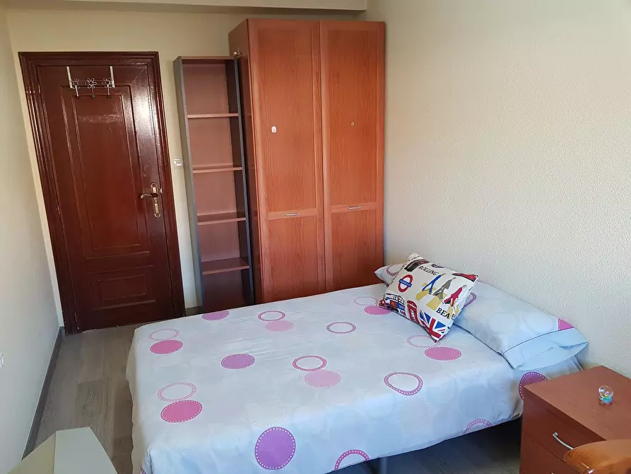 Immagine 3 di Camera in affitto  in Calle Asturias a Salamanca