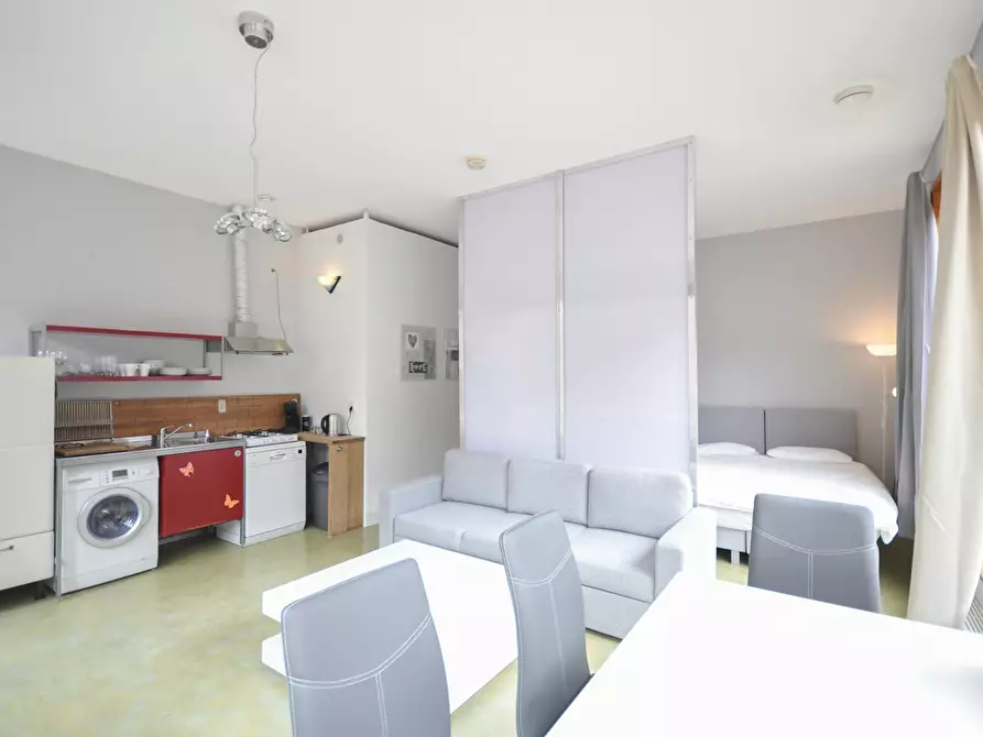 Immagine 2 di Appartamento in affitto  in Vlinderstraat a Rotterdam