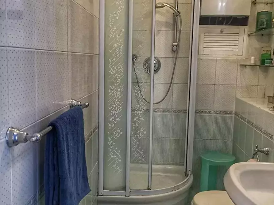 Immagine 9 di Camera in affitto  in Via Vincenzo Cerulli a Roma