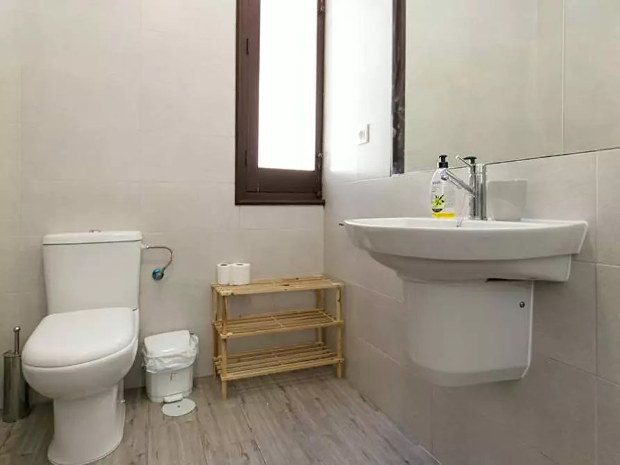 Immagine 7 di Camera in affitto  in Avenida de la Constitución a Granada