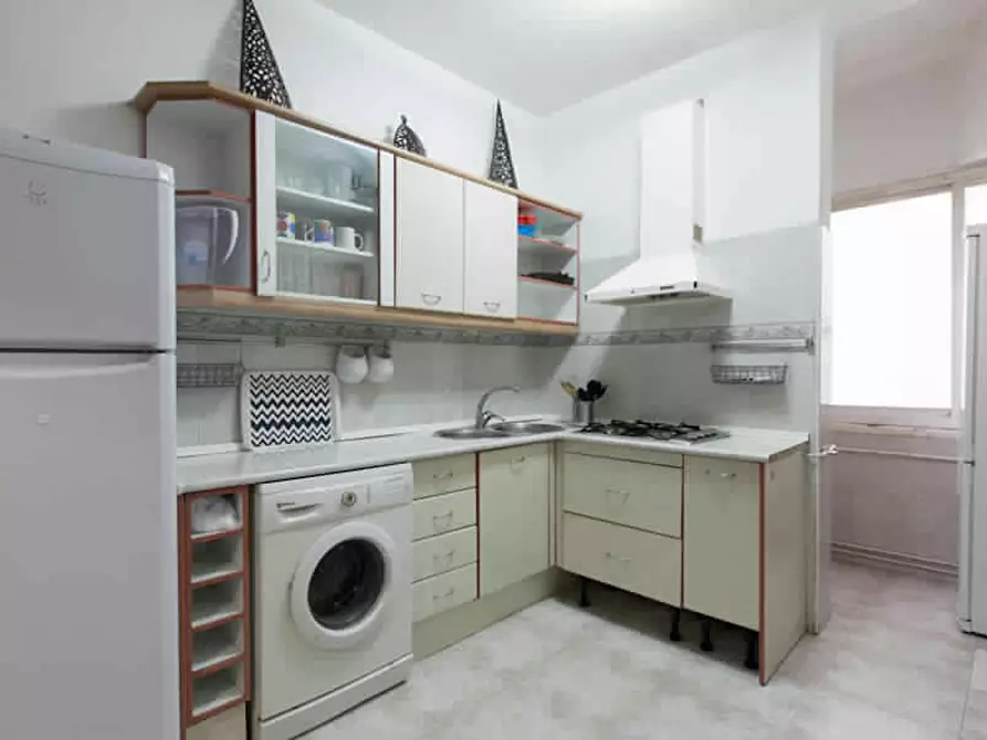 Immagine 5 di Camera in affitto  in Calle del Mesón de Paredes a Madrid