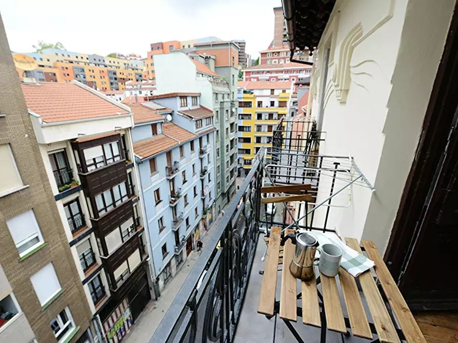 Immagine 10 di Camera in affitto  in Fika Kalea a Bilbao