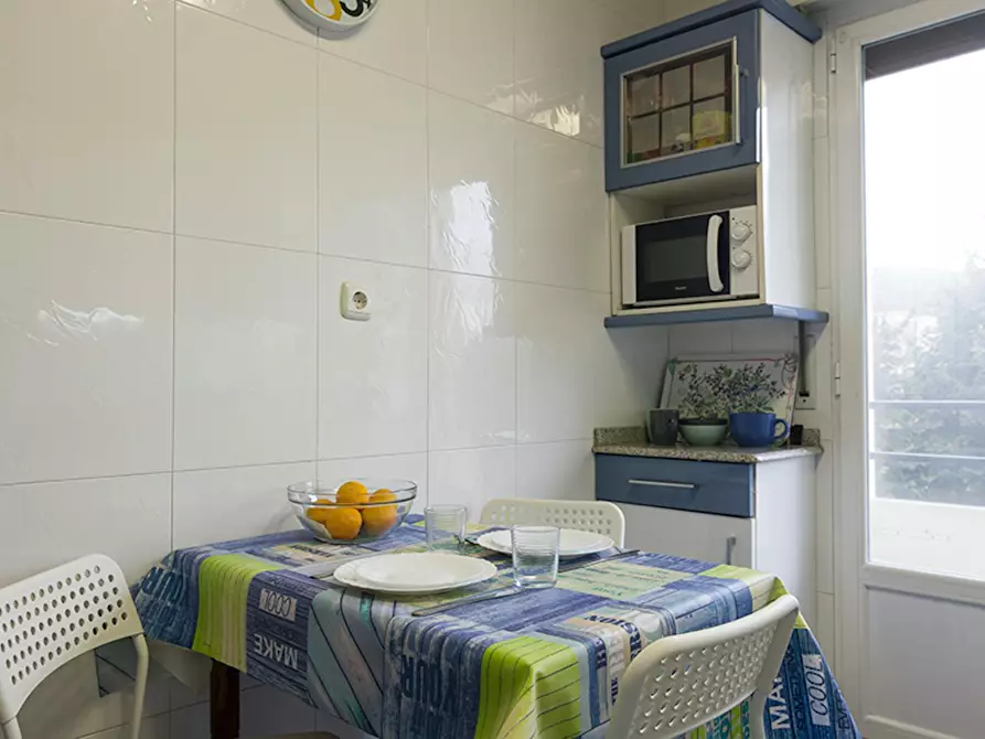 Immagine 10 di Camera in affitto  in Cocherito de Bilbao Kalea a Bilbao