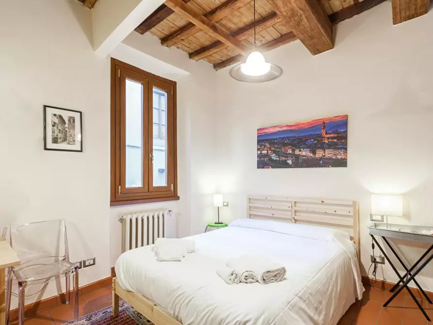 Immagine 8 di Appartamento in affitto  in Via Dante Alighieri a Firenze